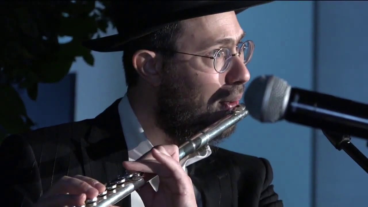 Chabad Niggunim Live by Yisroel Edelson (Piano) Yehuda Piamenta (Flute) Eli Marcus (Vocalist)