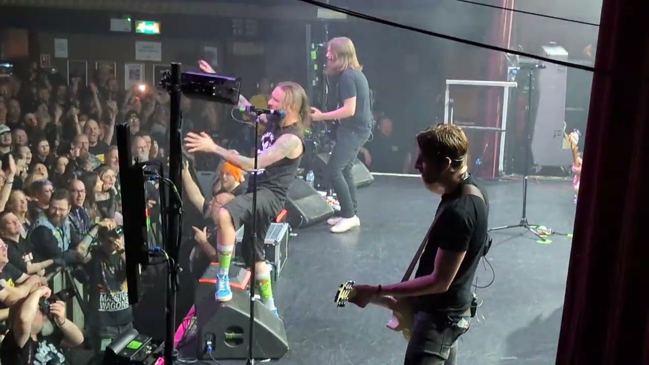 Massive Wagons Manchester Ritz Friday 29th November 2024