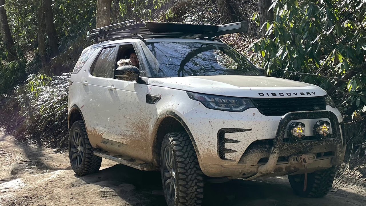 Land Rover New Discovery & LR Discovery II off-roading on Hurricane Creek trail in North Caroline