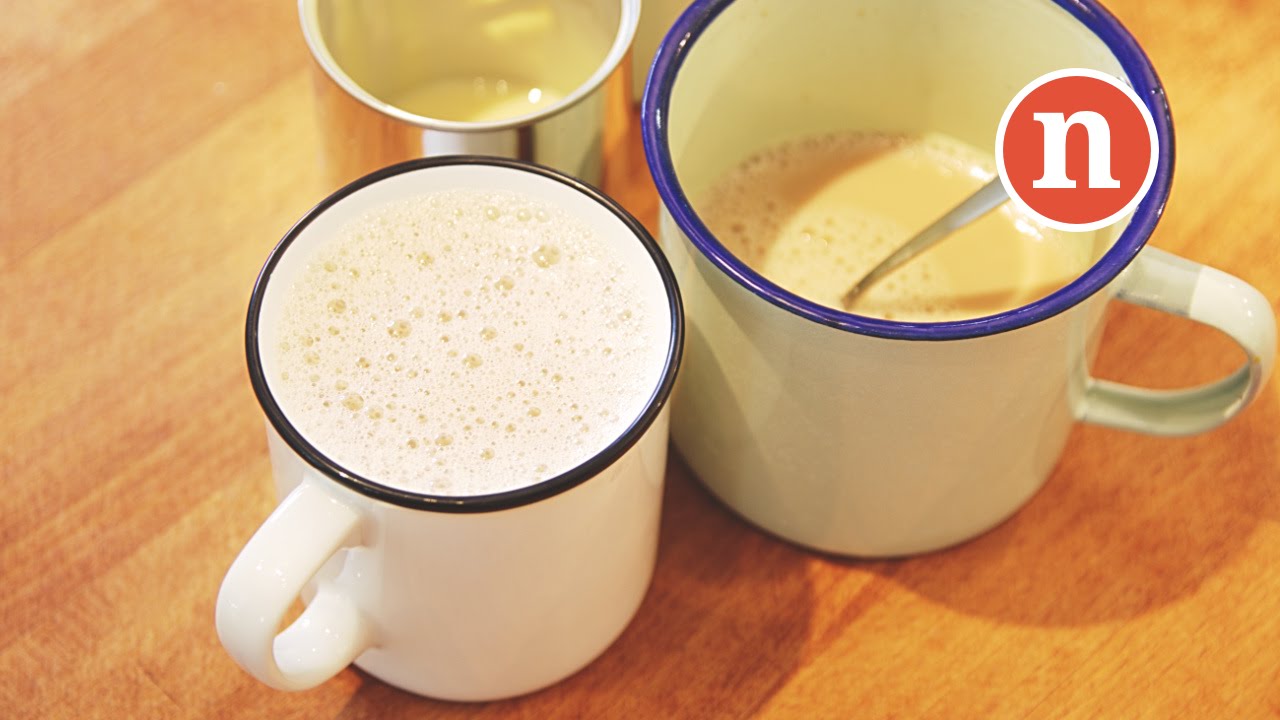 Ceylon Milk Tea with Condensed Milk | Teh Tarik | Malaysian Hot Milk Tea [Nyonya Cooking]