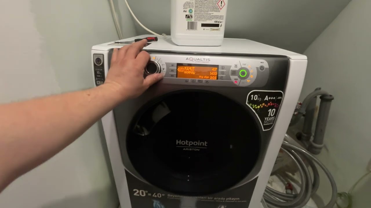 MAȘINĂ DE SPĂLAT HOTPOINT-ARISTON AQUALITIS AQ105D 49D | Cât detergent să pun la un program scurt?