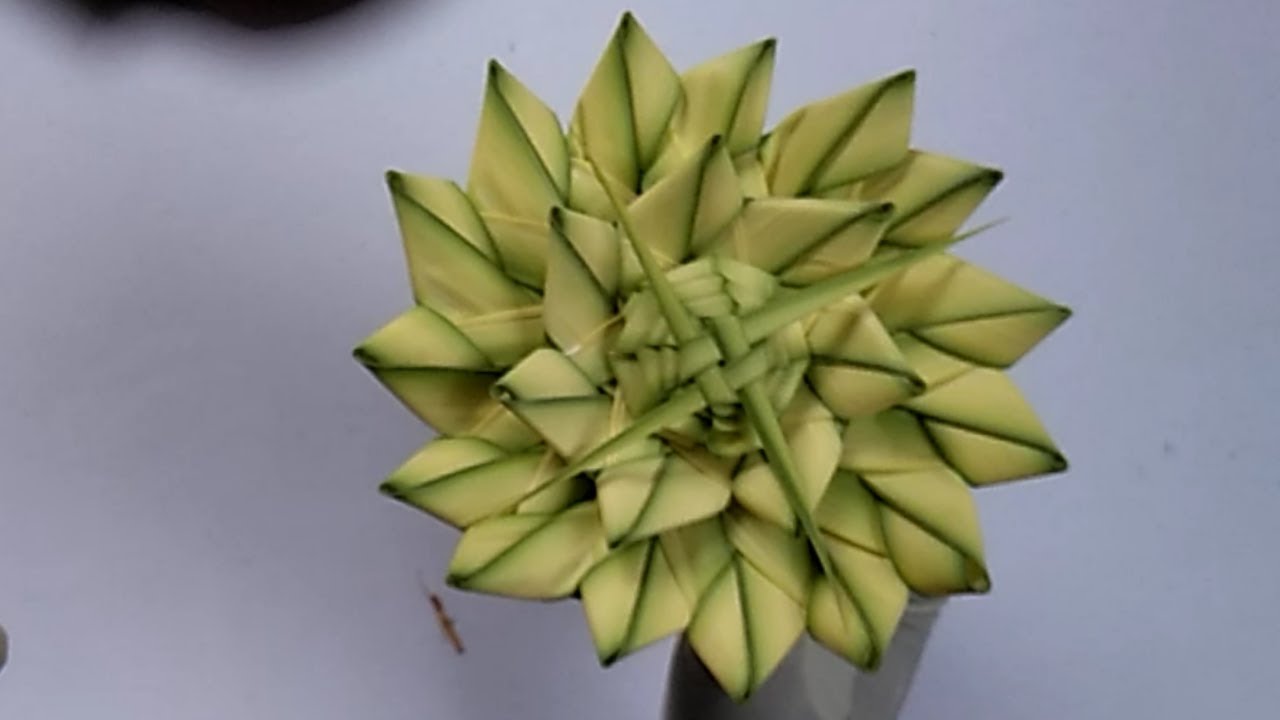 How to make flower of date palm // A craft work of date palm // art of leaves.