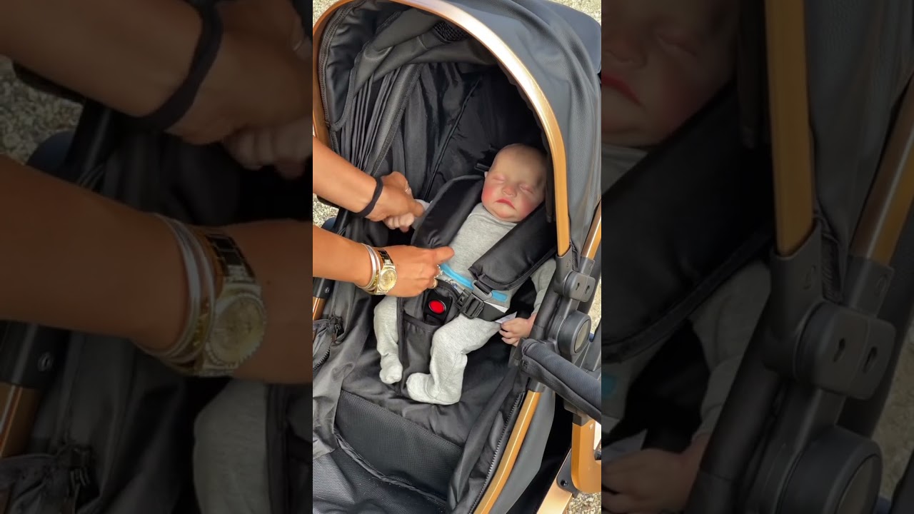 Harnais &agrave; 5 points ☺️ #poussette #stroller #baby #mommy #bebe #momlife #newborn #parents #family