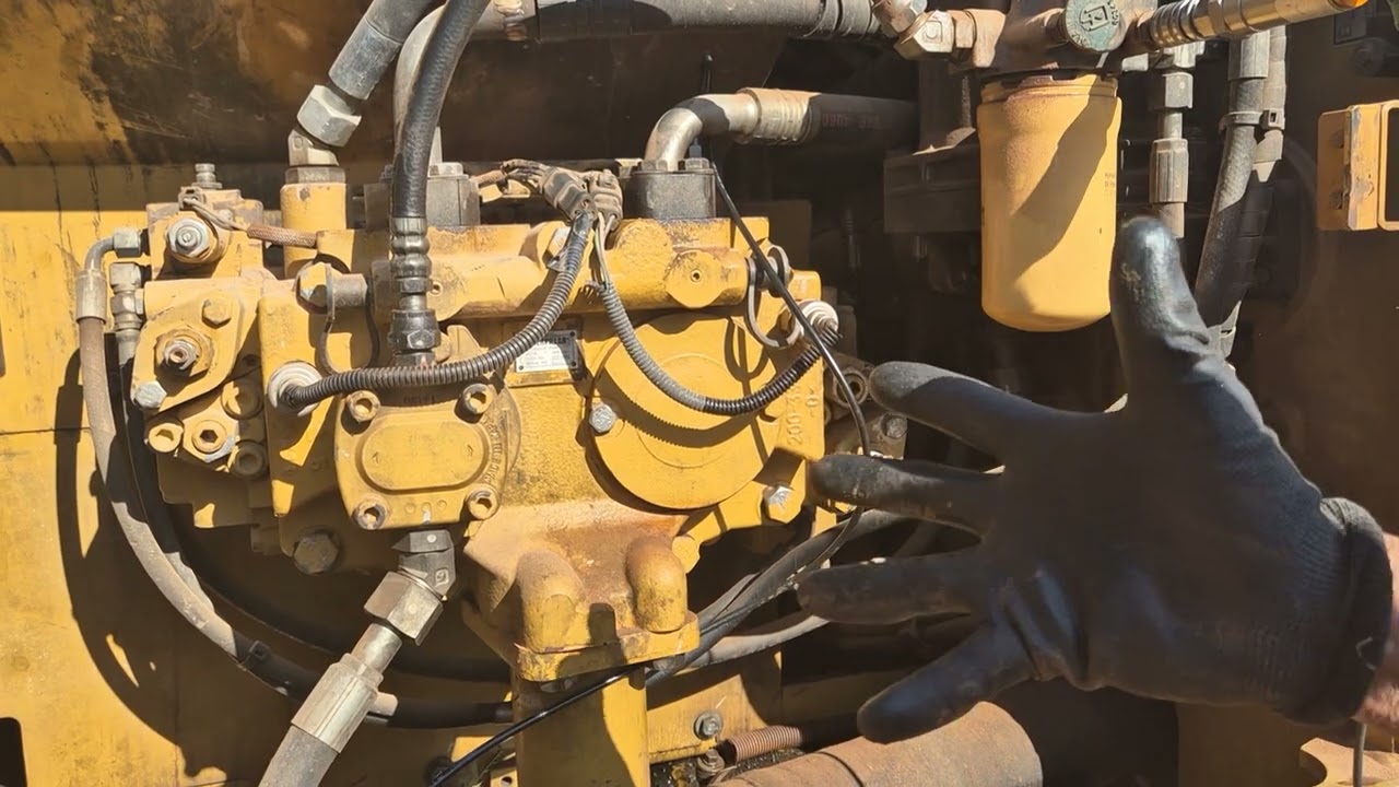 BOMBAS HIDRÁULICAS CAT 320D CAVITANDO E PRESSÃO PILOTO BAIXA TODOS IMPLEMENTOS LENTO
