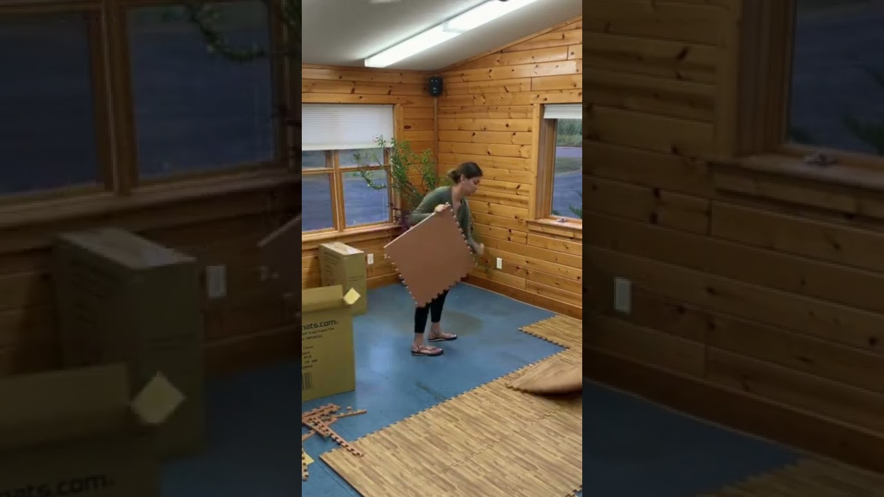 Installing Reversible Wood Grain Foam Tiles