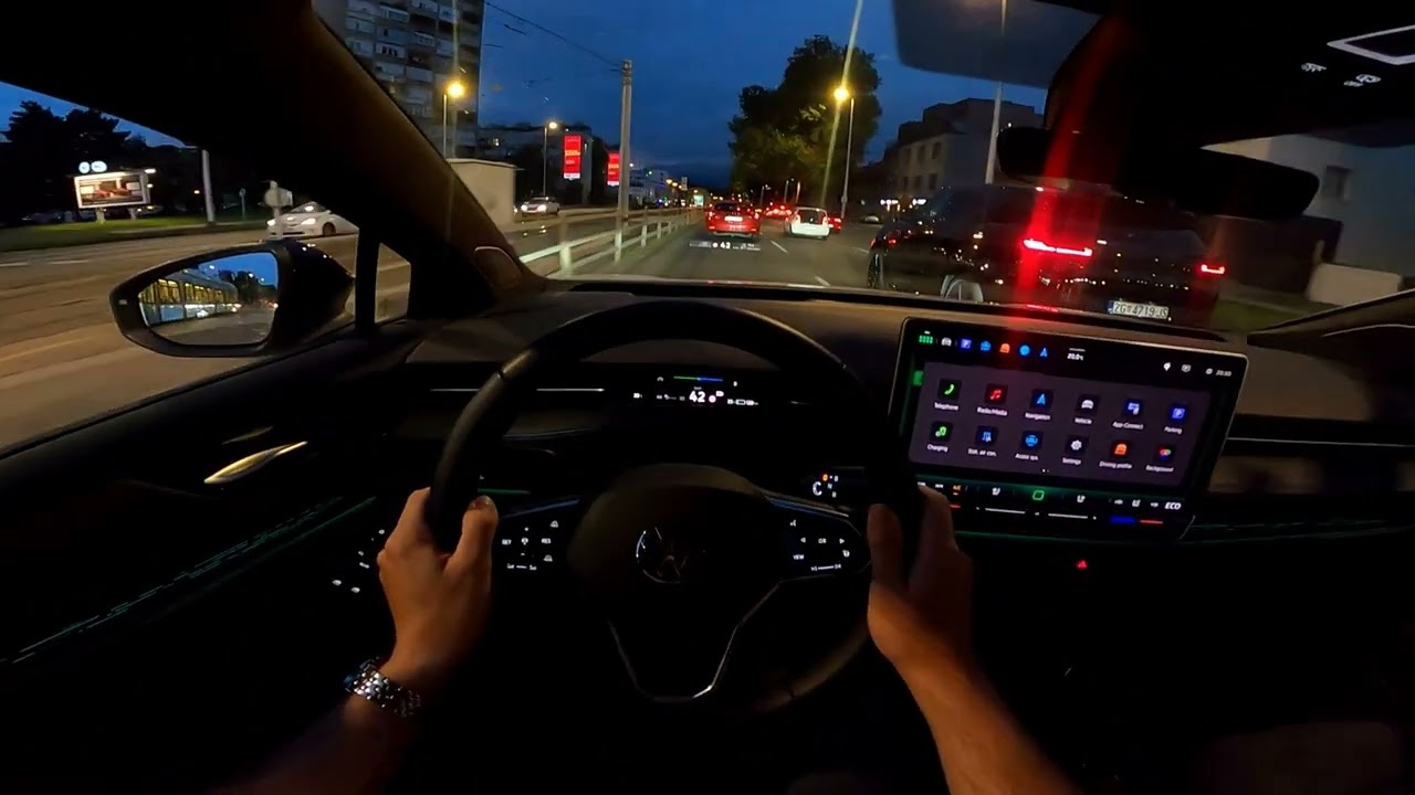 2024 Volkswagen ID.7 Pro [77 kWh, 286 HP] Night POV Test drive (Cool ambient light) CARiNIK