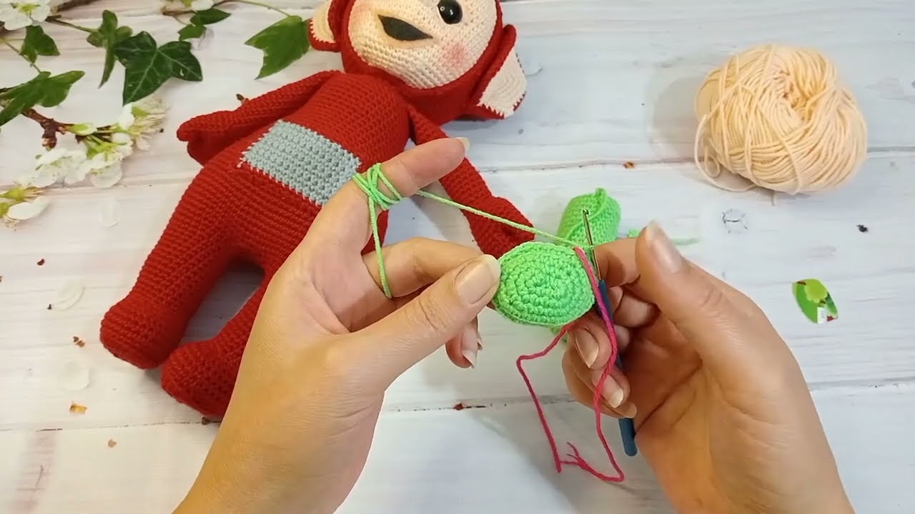 Teletabiler 1.bölüm ayaklar,kollar #handgestrickt #crochet #handmade #amigurumi #faitmain #teletubbi