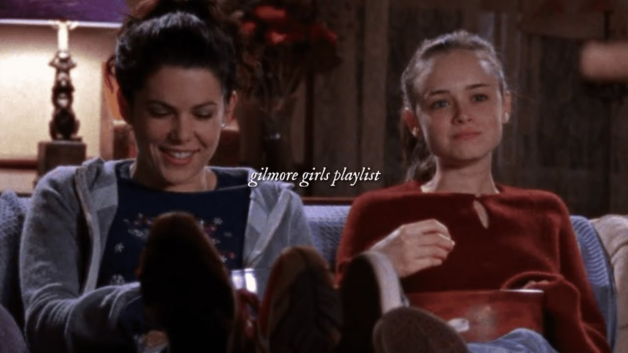 Gilmore Girls Playlist: Walking through Stars Hollow