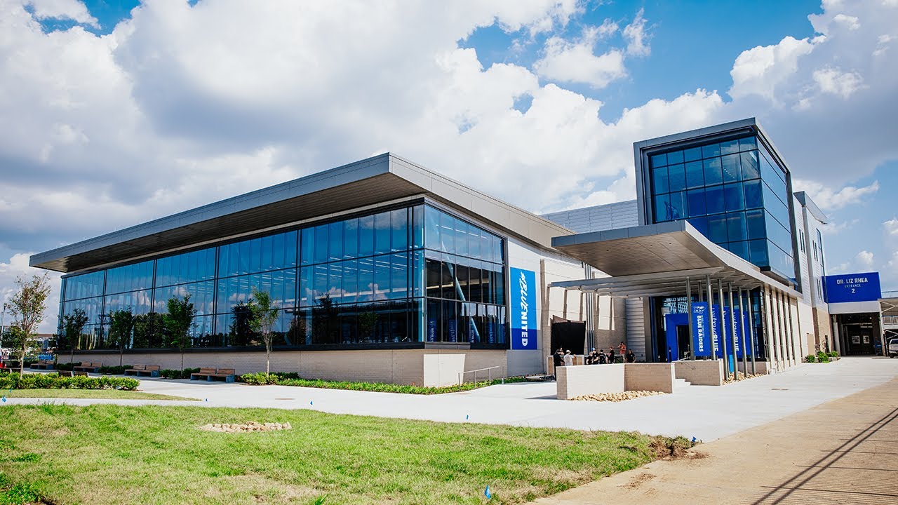 Facility tour – Stephen and Denise Smith Student-Athlete Performance Center