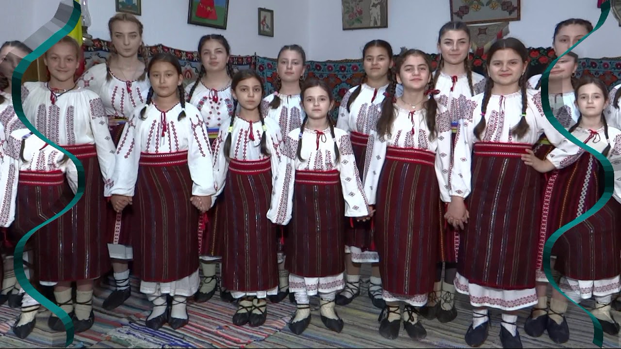 Grupul folcloric Stejerelul - Mama mea cu suflet blând