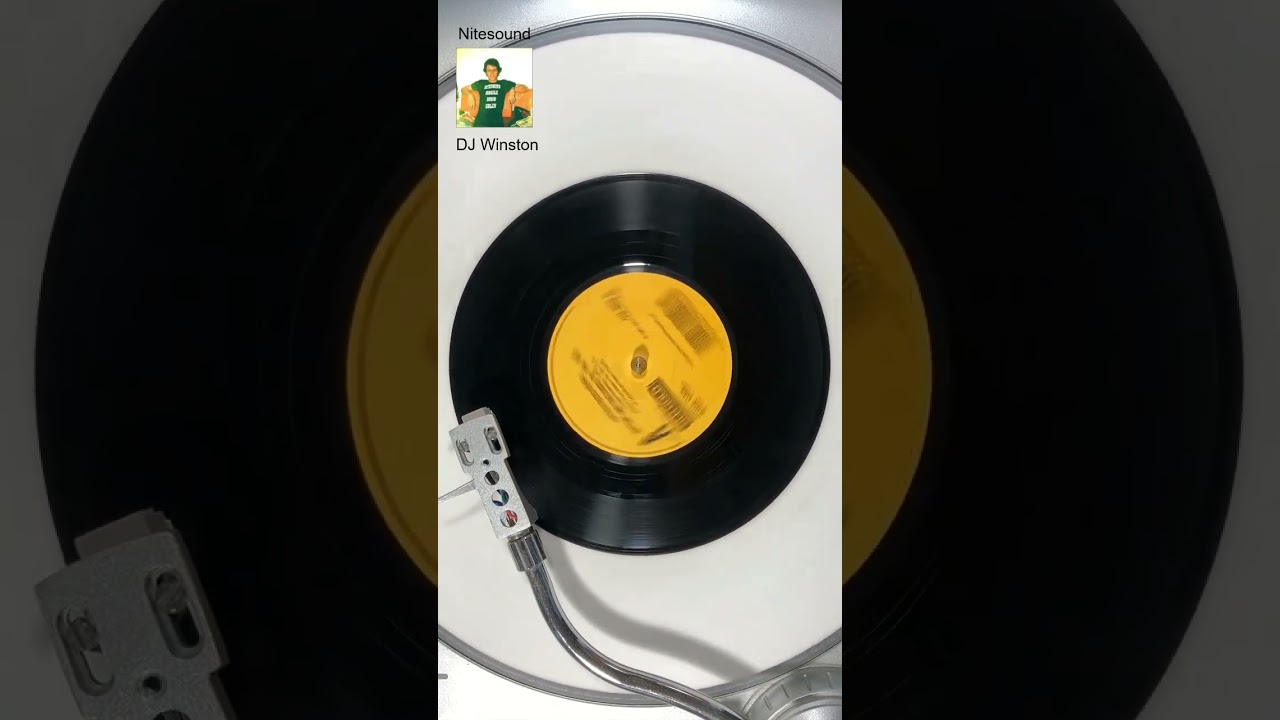 Otis Redding - Sittin' On The Dock Of The bay (1968)