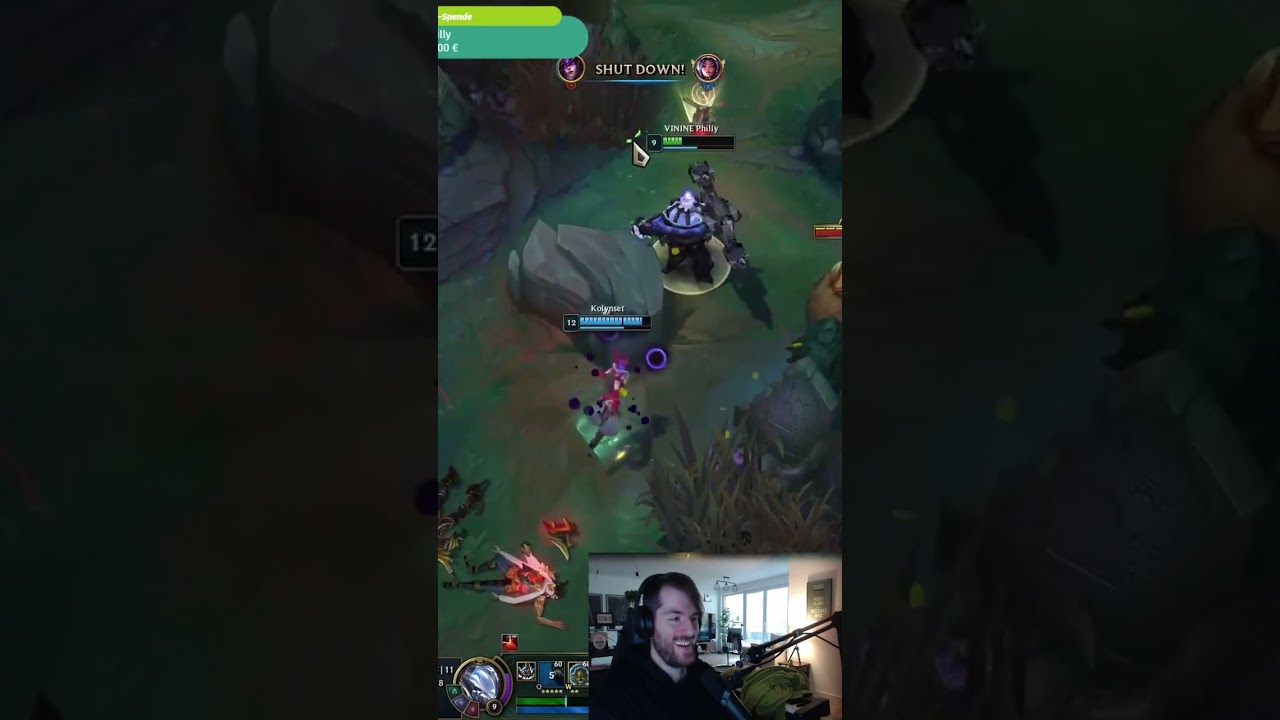 What is that HitBox? - OUTPLAY - League Of Legends #shorts