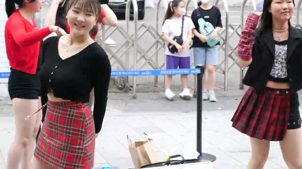 댄스팀 아이즈온미 예진 직캠 220612 다이아 - 나랑사귈래