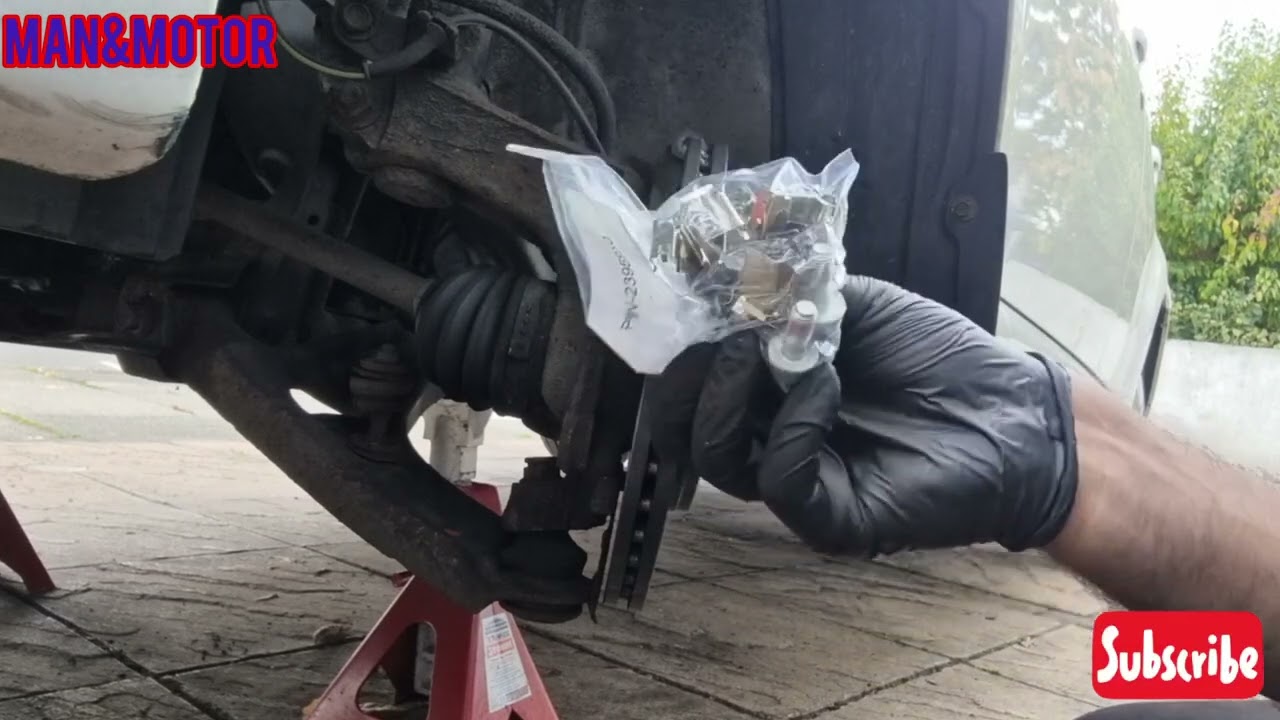 toyota aygo 1.0L 2012 front brake pads and discs replacement