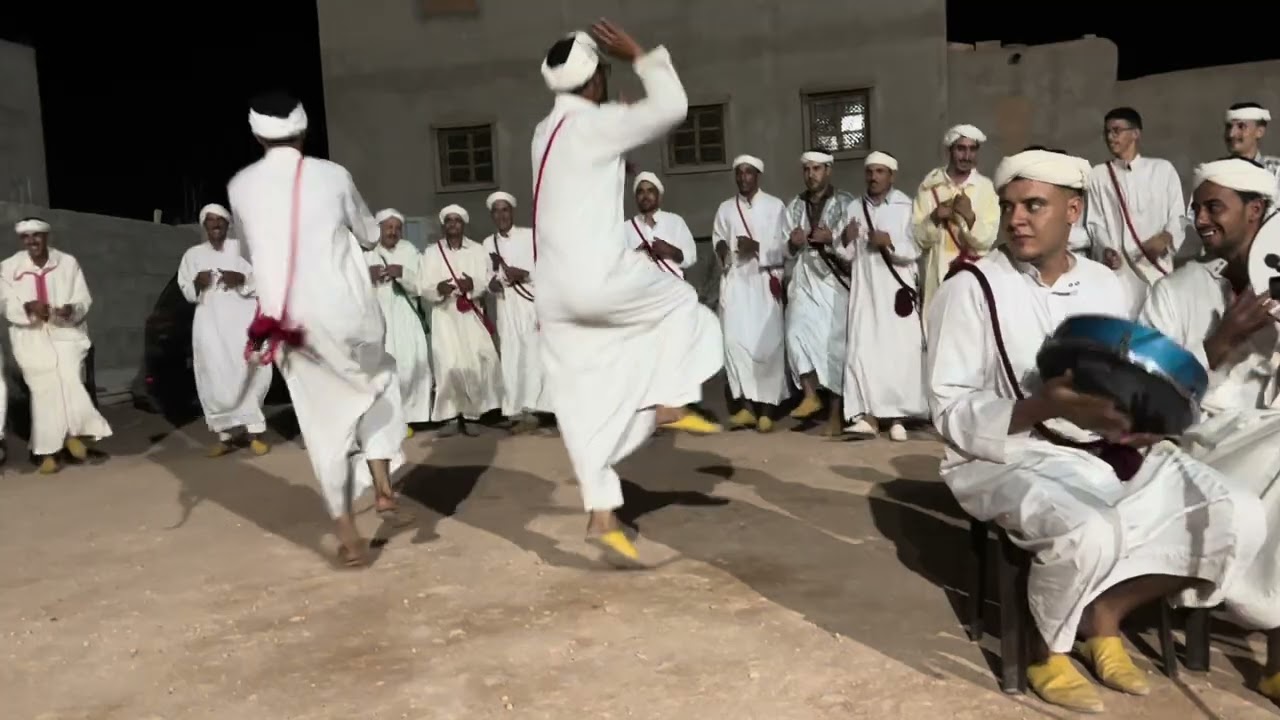 عواد آيت بعمران مسعود برئاسة المايستروان باهيم وعبدالرحمن وعا بمنطقة تشواريت رسموكة فرجة ممتعة