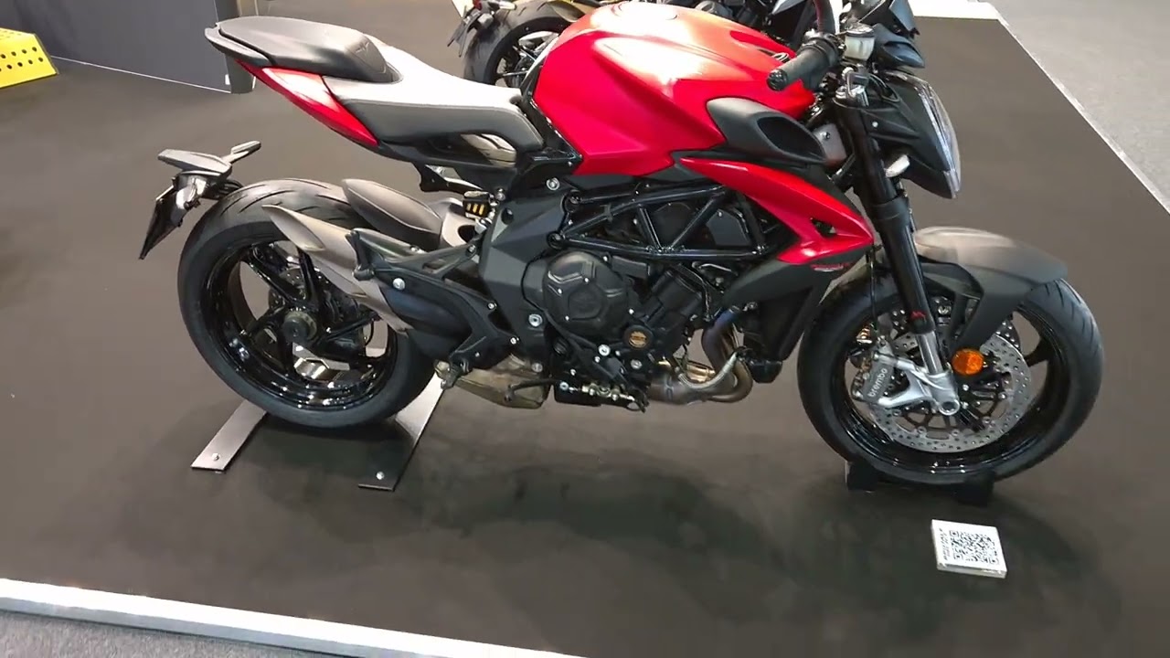 The New MV Agusta Brutale 950 Serie Oro at MCL 2025