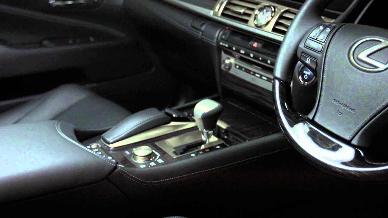 Lexus How To: Clean Your Leather Seats
