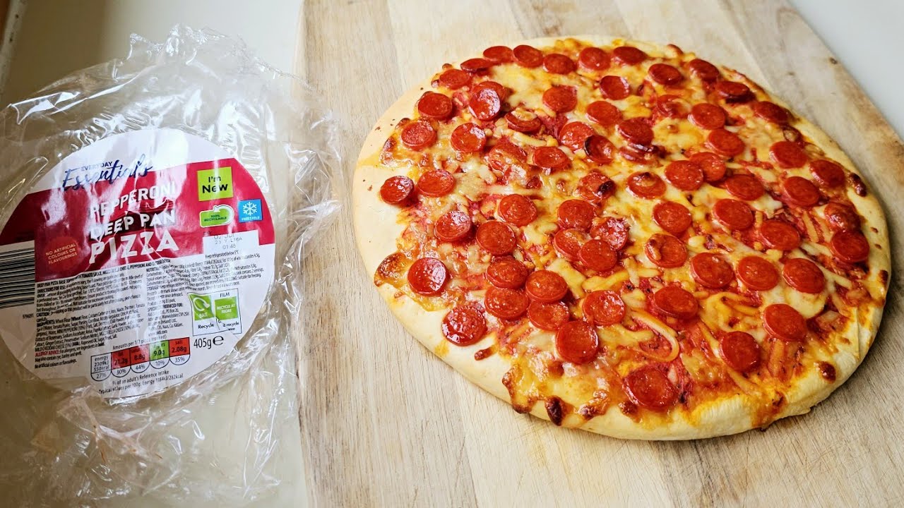 CHEAP NEW PIZZA! Is it any good? ALDI food review