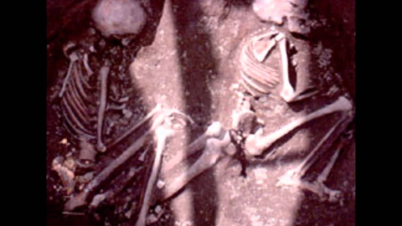 Catal Huyuk burials