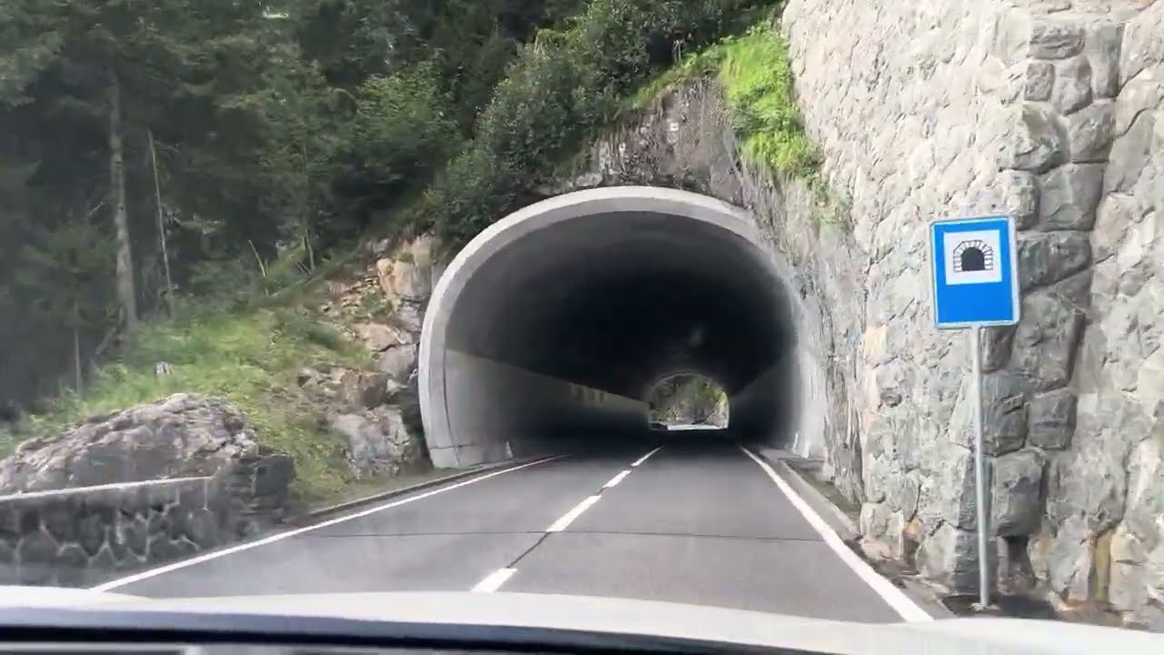 20230820 1910 Autofahrt vom Sustenpass nach Nessental