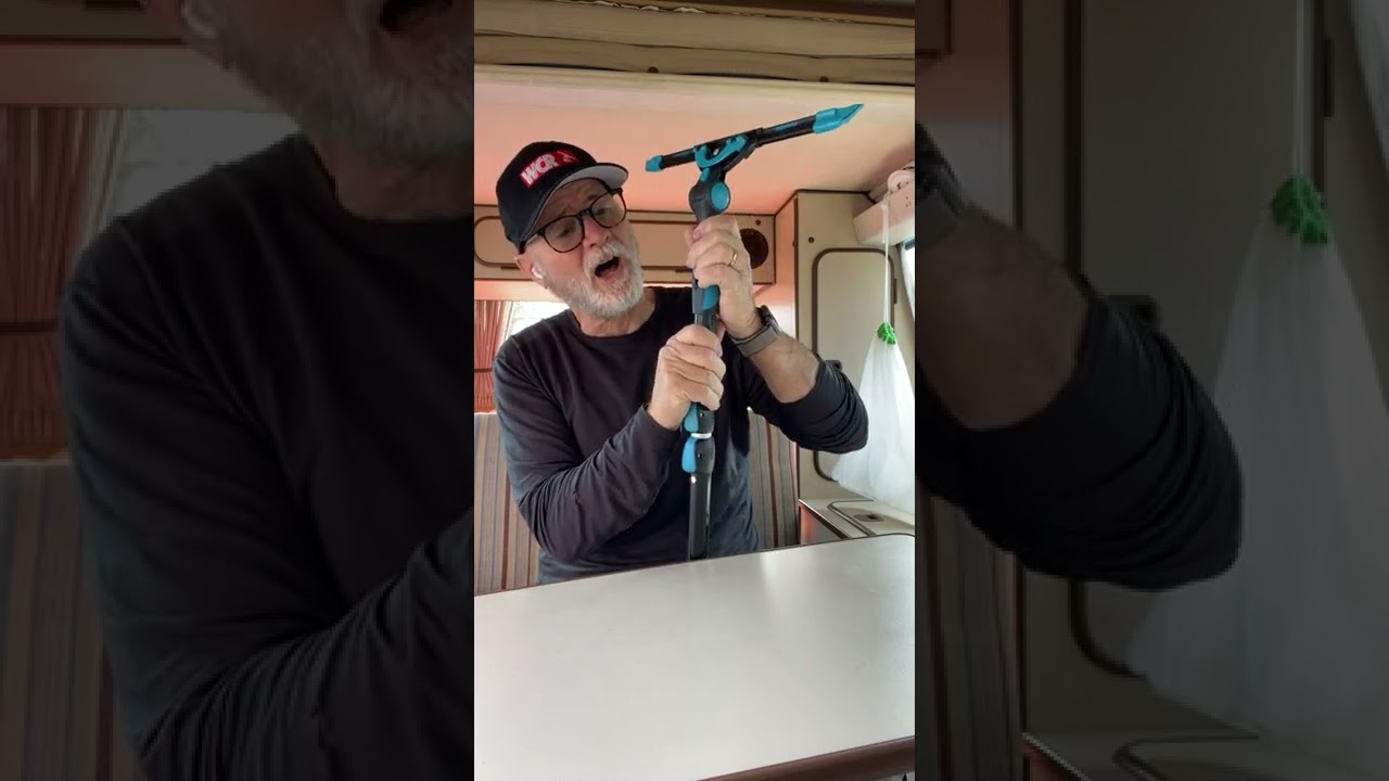 Takumi window cleaning pole