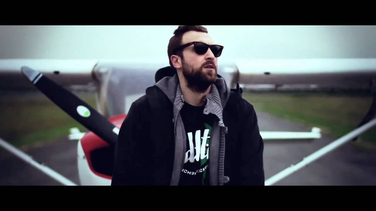 Dargen D'Amico - Odio Volare (feat. Daniele Vit)