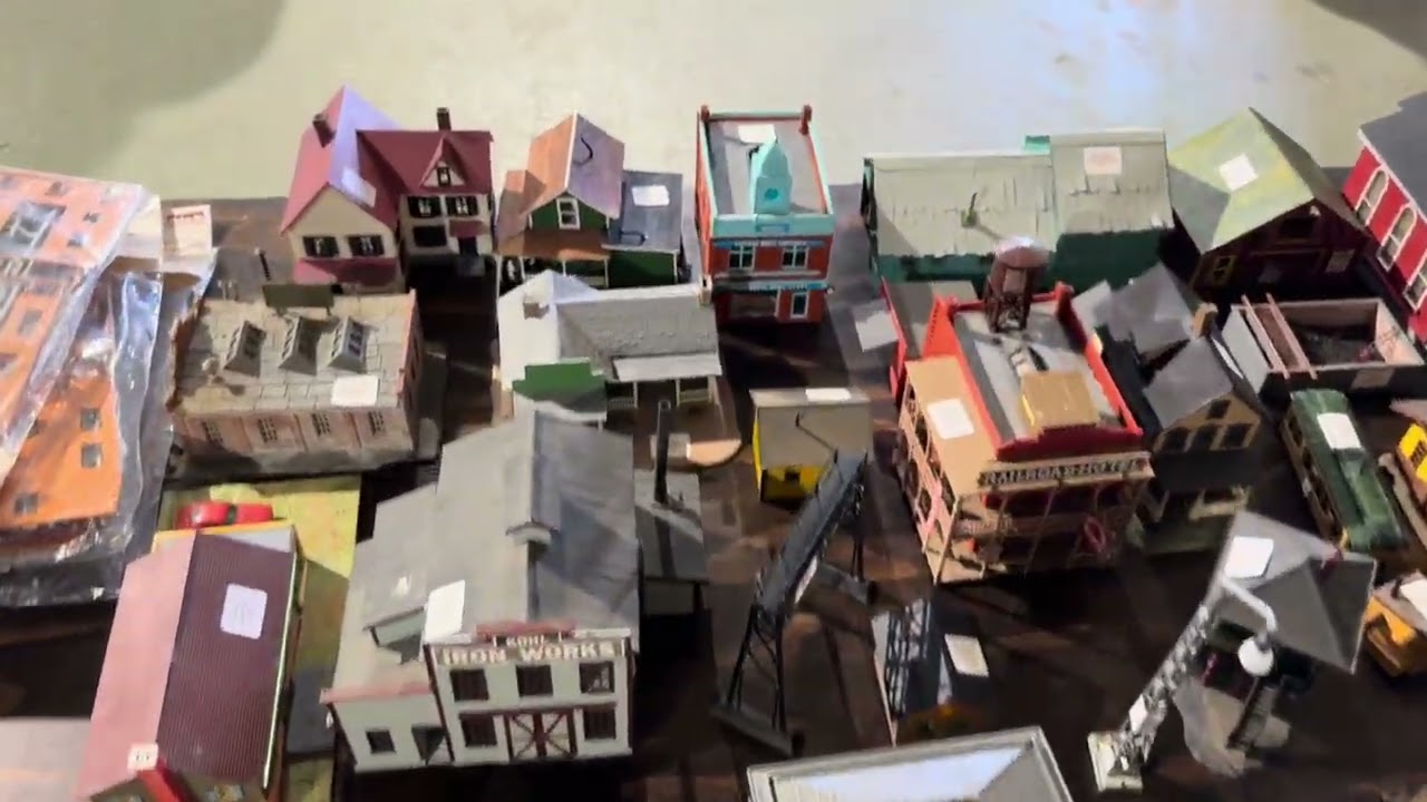 The Amazing North Valley Train Show