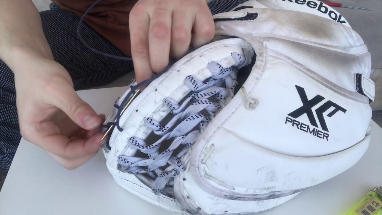 Как перешнуровать двойной карман ловушки (how to re-lace double T goalie catcher)