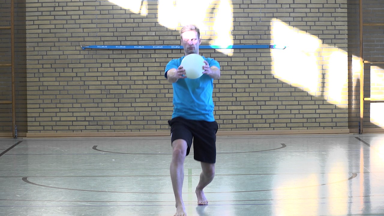 Ausfallschritt mit Rumpfrotation
