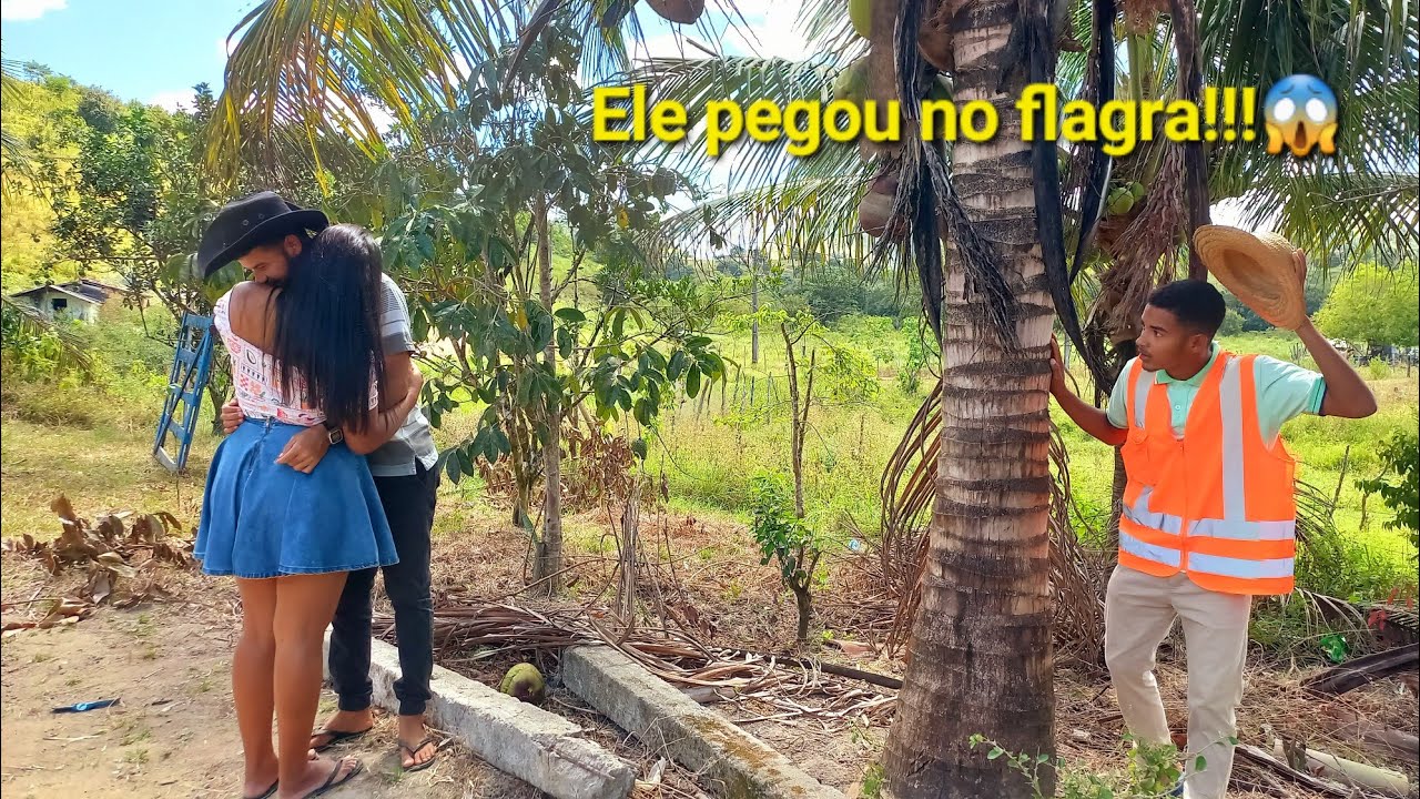 FUNCIONÁRIO flagra seu patrão 