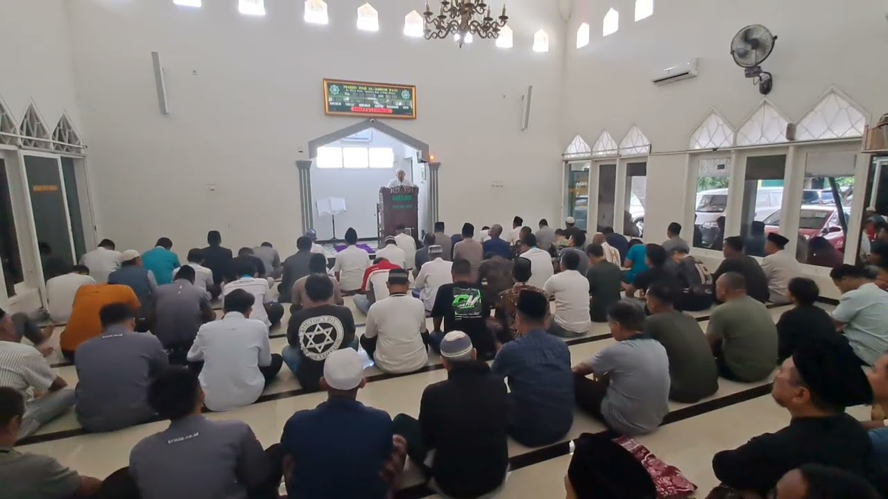 @Khutbah dan sholat Jum'at di Masjid  Haji Alabror Kab Pati oleh Ustadz Sutrisno LC.M.Pd