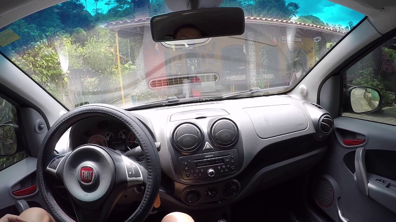 Vale a pena comprar um Fiat Palio Sporting Seminovo?