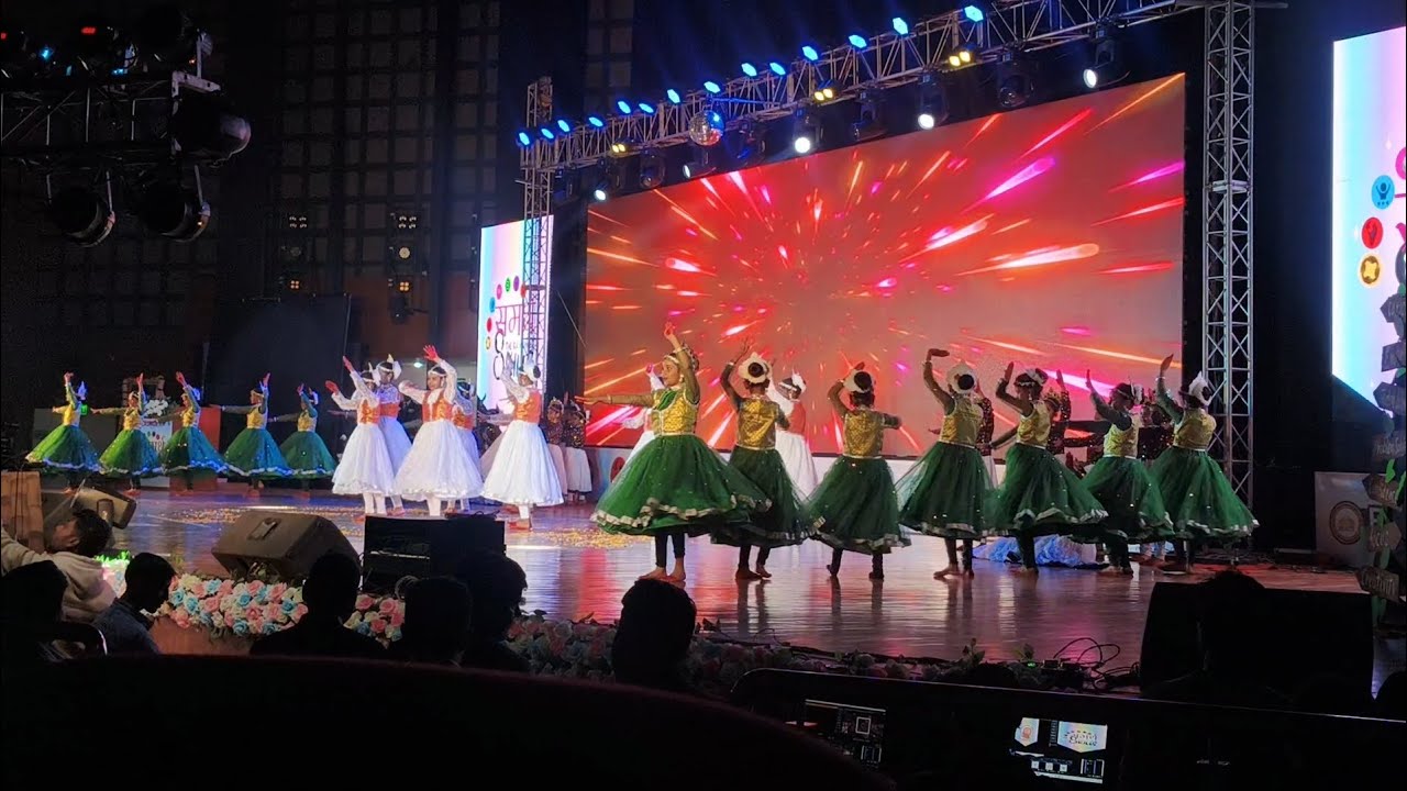 Har taraf har jagah song - Amazing dance performance by students - Radiant International School