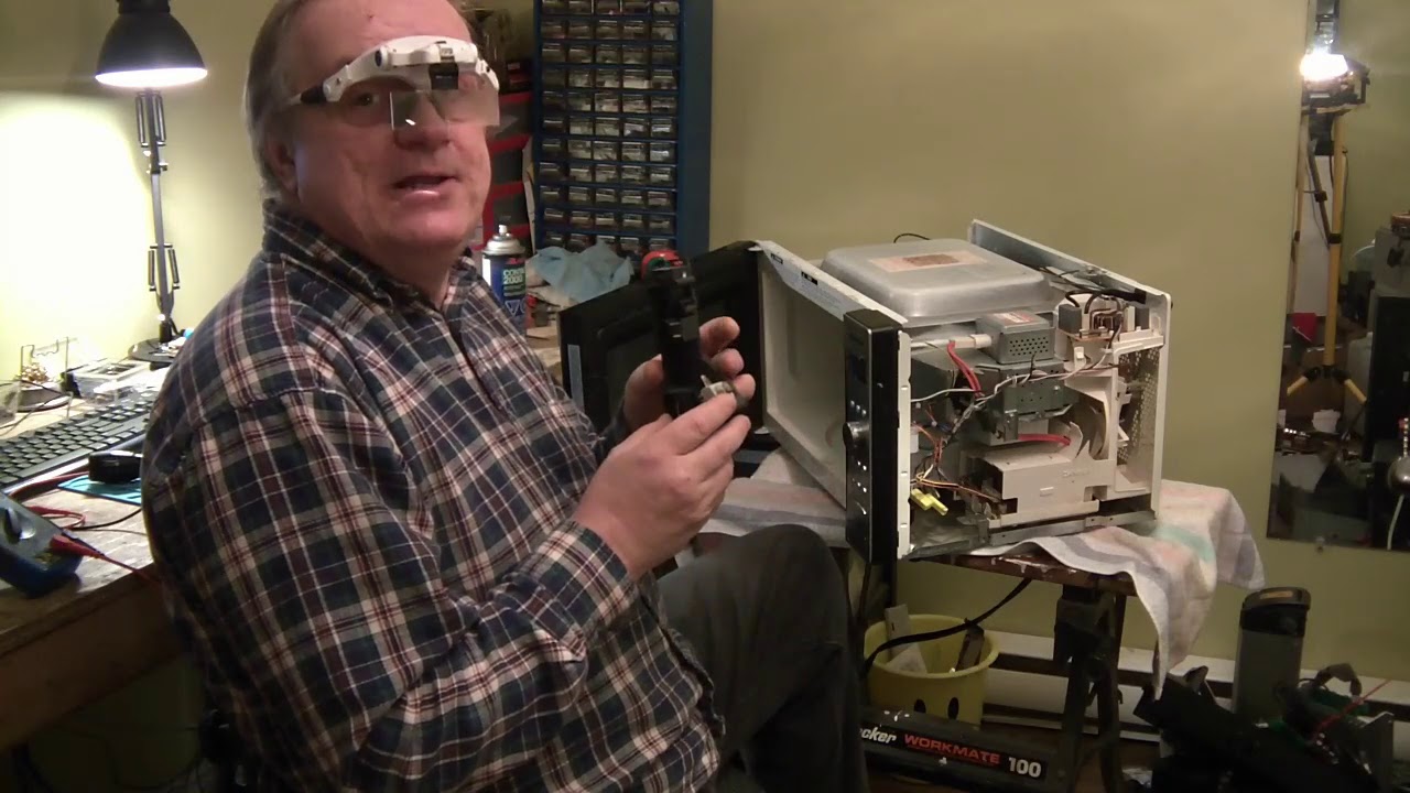 Micro-ondes Panasonic | SJC Électronique