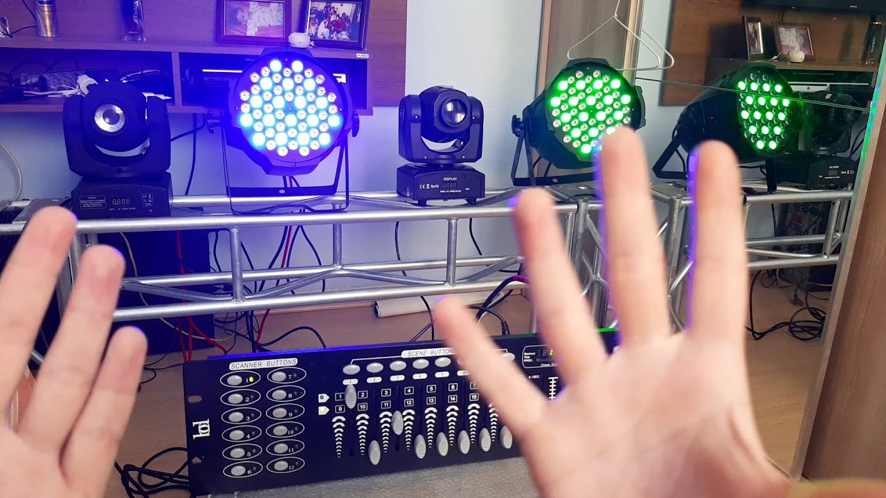 !!! DMX !!! Como Conectar(LIGAR ) 2  Mini moving Head + 2 Par leds na MESA DMX