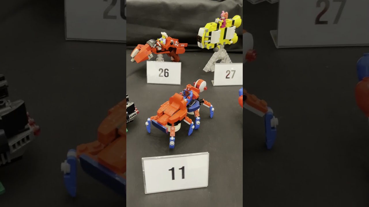 Meet and Brick 32 | A Lego Fan Event | Speeder Bike Display #lego
