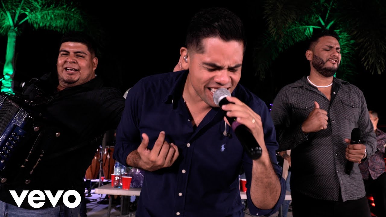 Banda Imperio De Colima - Y Tú (En Vivo)