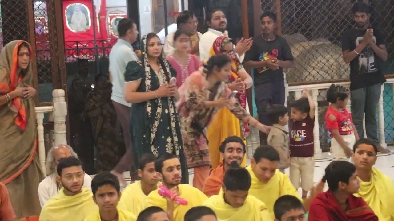 \ramanreti ashram\11.03.2026 saayam kaleen  stuti raman bihari lal ji