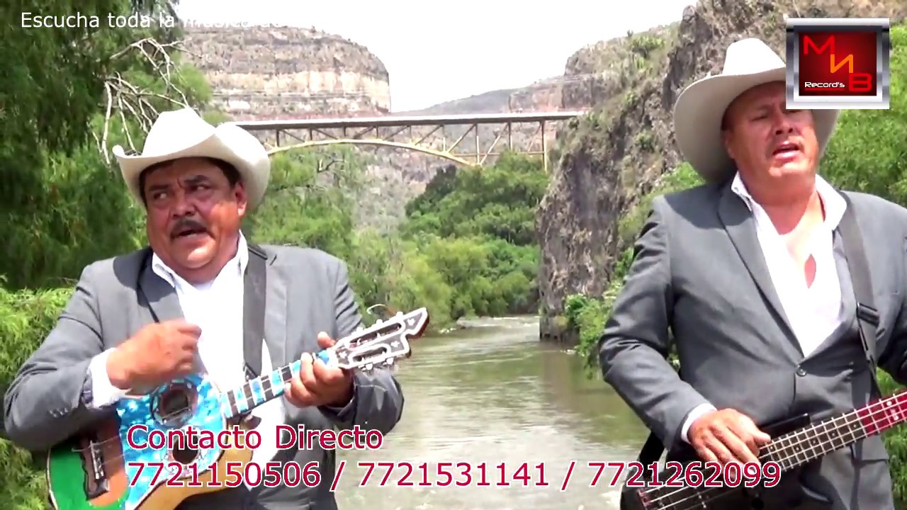 Grabamos bajo el famoso puente en Taxquillo Hgo. Trio 