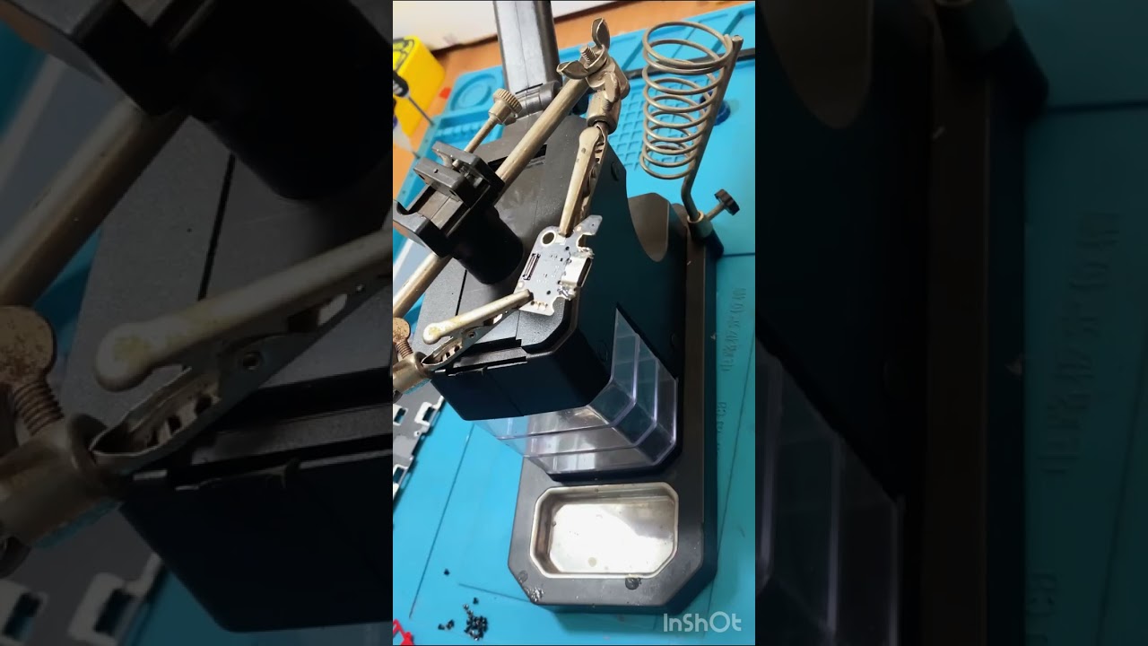 TROCA DE CONECTOR DE CARGA TABLET SAMSUNG A7 T505 (CONECTOR TIPO C) v&iacute;deo com a abertura de tela