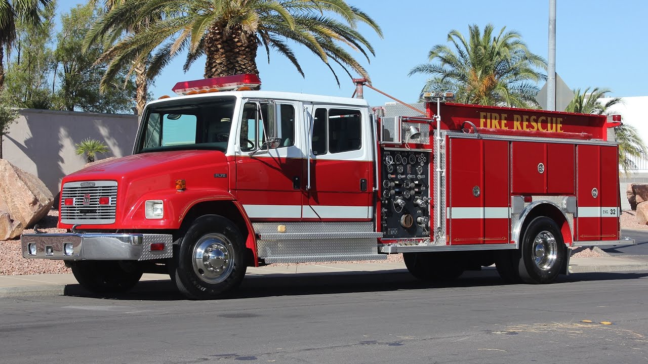 1996 Freightliner FL70 / Southern Coach Pumper Fire Truck For Sale