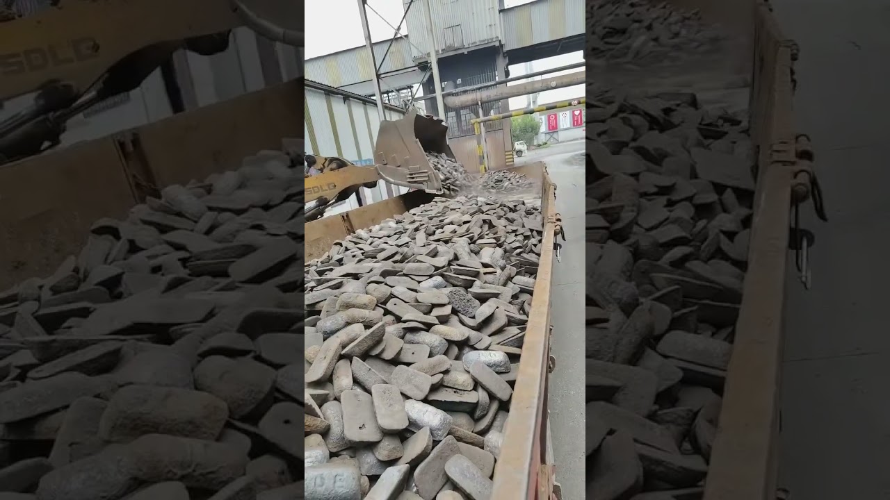 Pig Iron Loading for Export｜TIEGUE Factory Real Footage #pig Iorn #casting #foundry