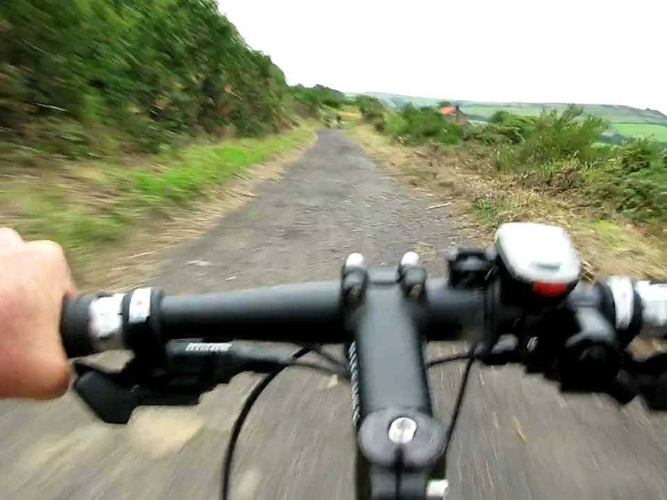 Descent from Ravenscar to Robin Hood's Bay