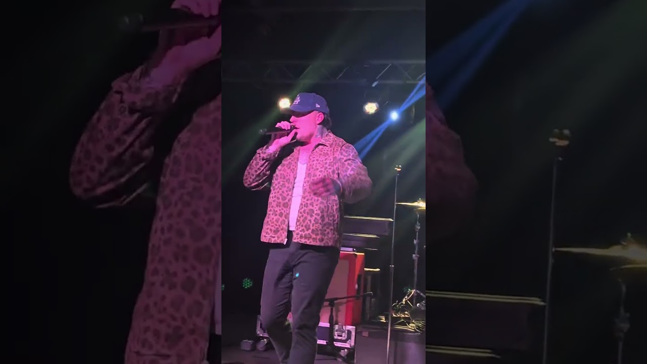Emarosa-Woman (Live)