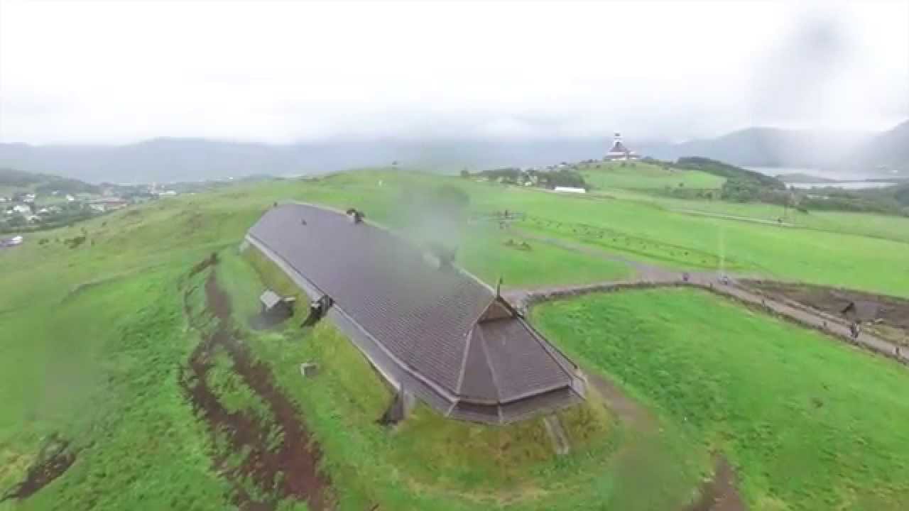 Lofoten Norway - Amazing Vikinghouse, Viking ship and marked at Lofoten vikingfestival 2015 .