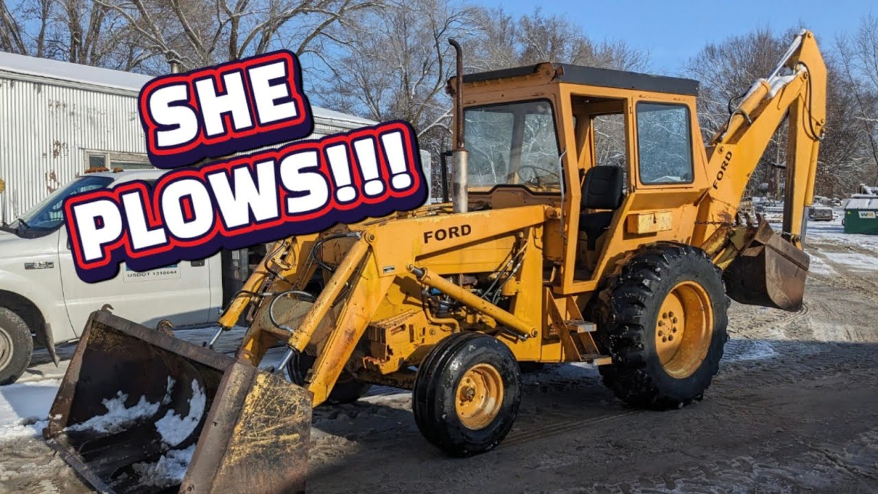 Can the Ford 4500 Handle This? First Time Snow Plowing!