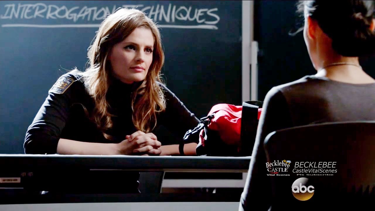 Castle 8x15  Beckett Teaches Interrogation Techniques NYPD Academy“Fidelis Ad Mortem”