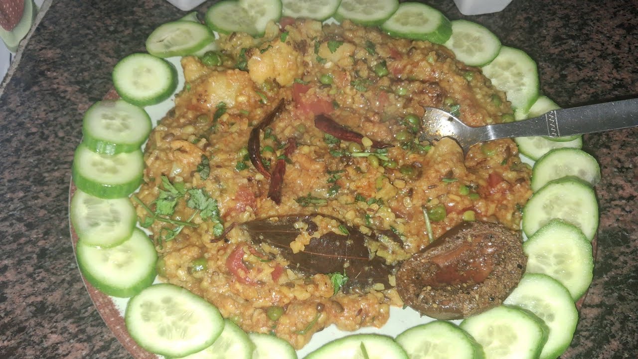 मकर संक्रांति स्पेशल उड़द दाल की खिचड़ी वेजिटेबल खिचड़ी| Makar Sankranti special Khichdi recipe