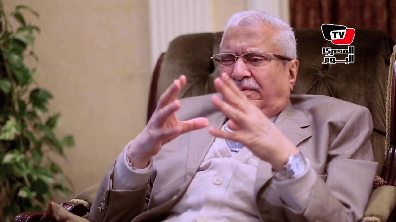 محمود العربى «شهبندر التجار»: بدأت براتب ١٢٠ قرش شهرياً