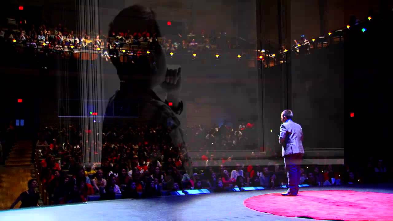 Сила, которая скрывается в улыбке | До Нят Нам | TEDxKids@SMU